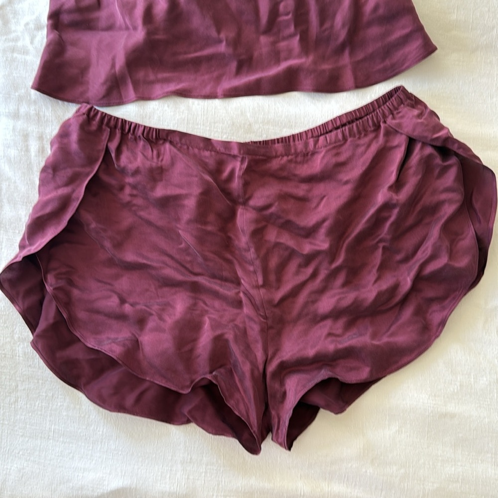 Ginia Silk Cami Shorts Set - Picture 4 of 6